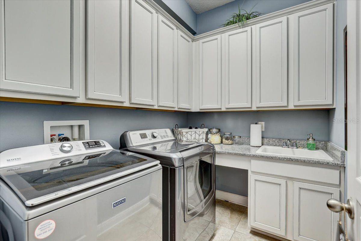 7209 MEETING HOUSE LN — photo 41