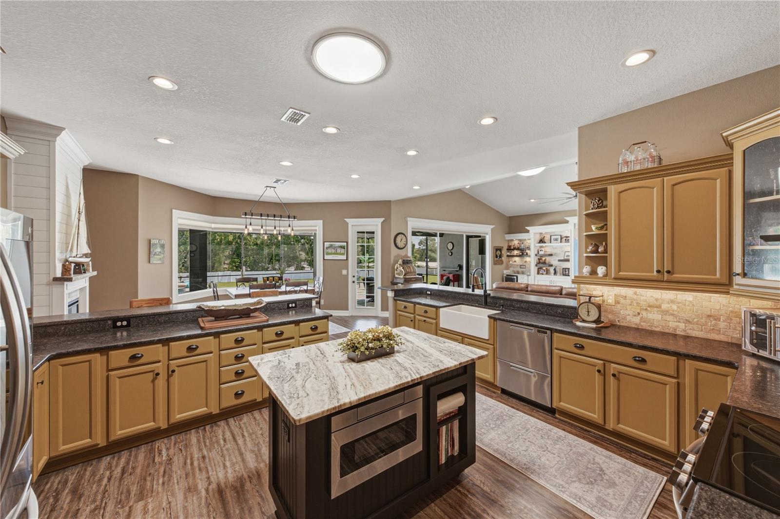 37405 HIGHRIDGE DR — photo 20
