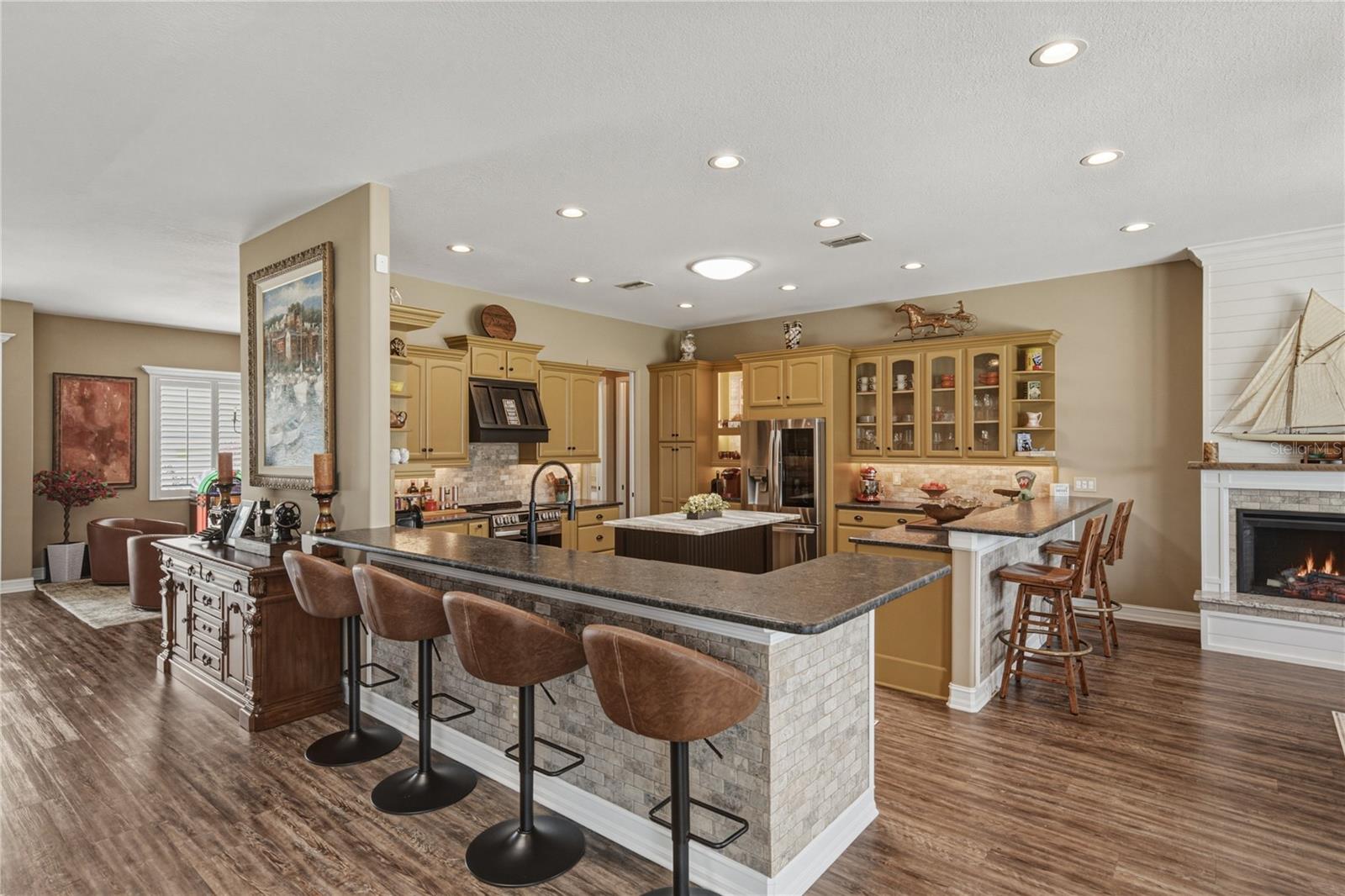 37405 HIGHRIDGE DR — photo 15