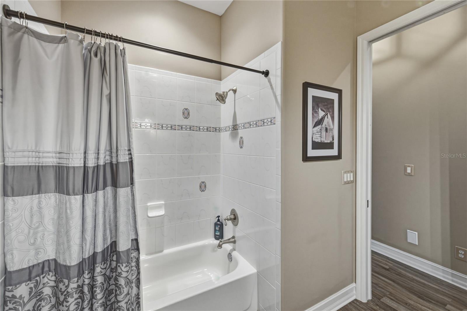 37405 HIGHRIDGE DR — photo 46