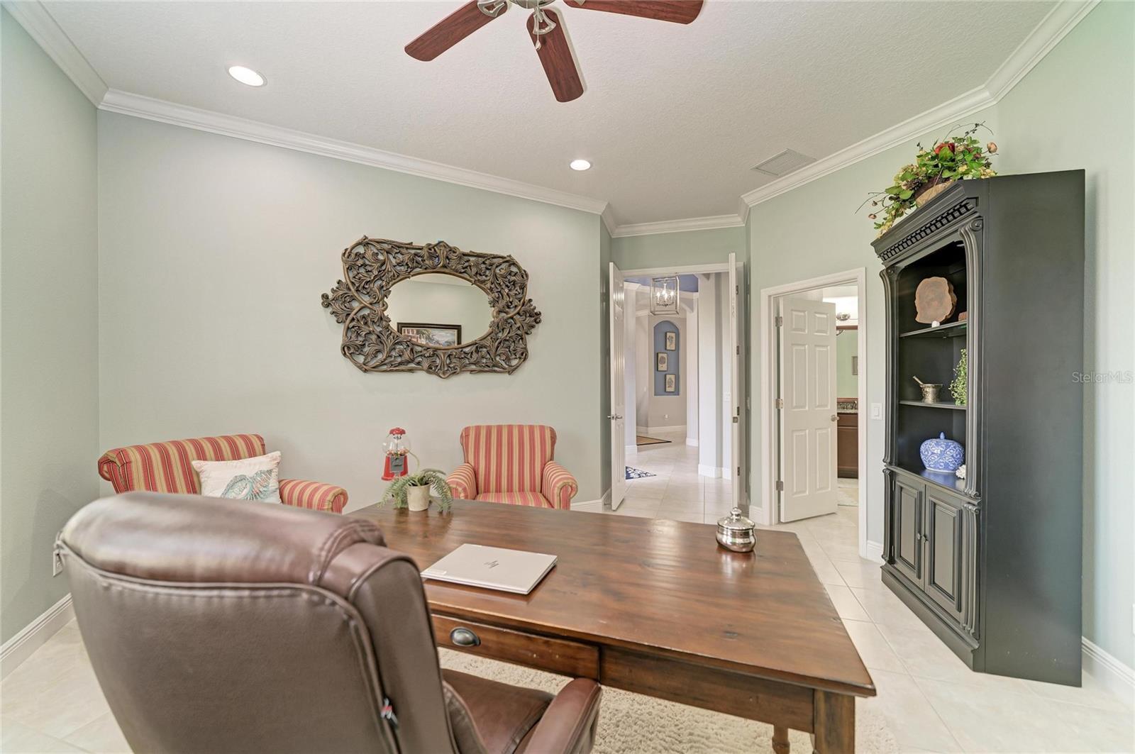 545 MAST DR — photo 49