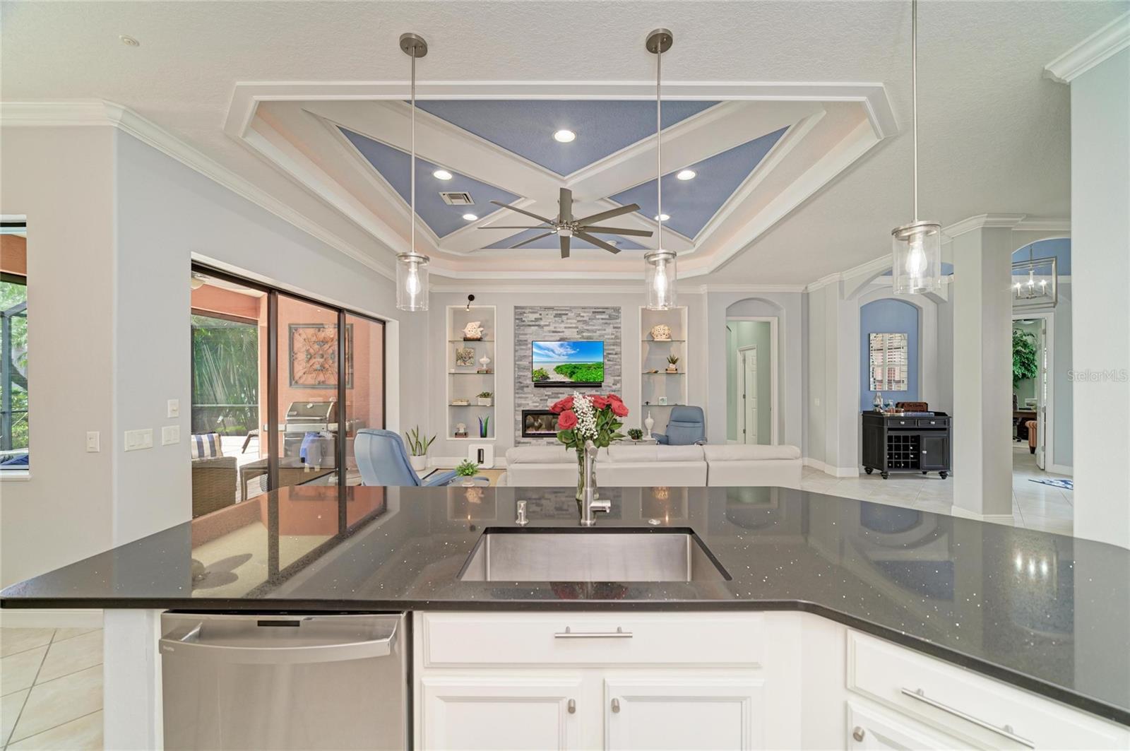 545 MAST DR — photo 28