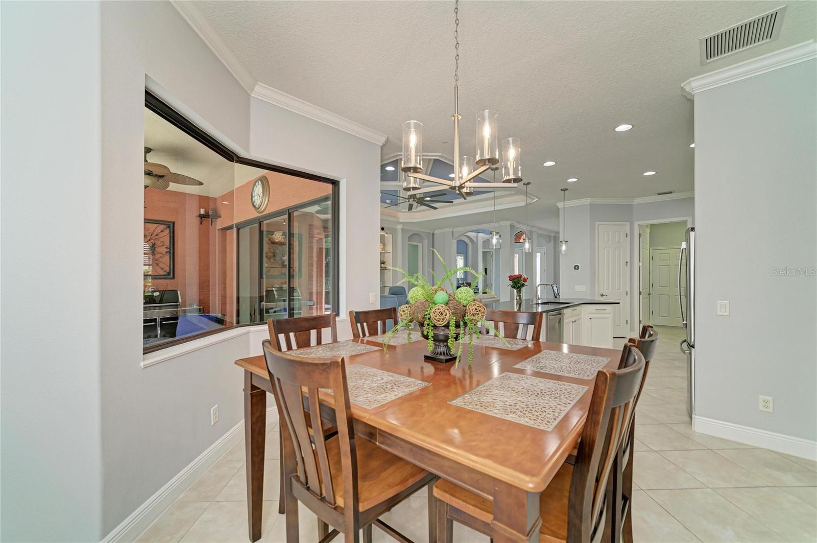 545 MAST DR — photo 34