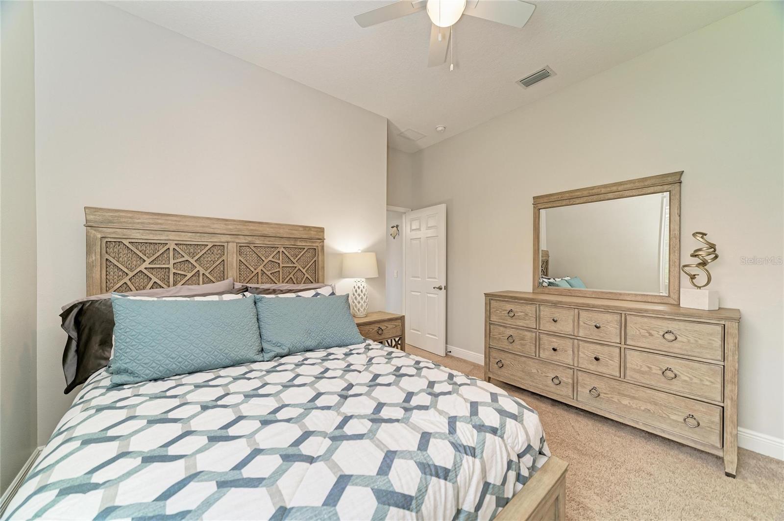 545 MAST DR — photo 51