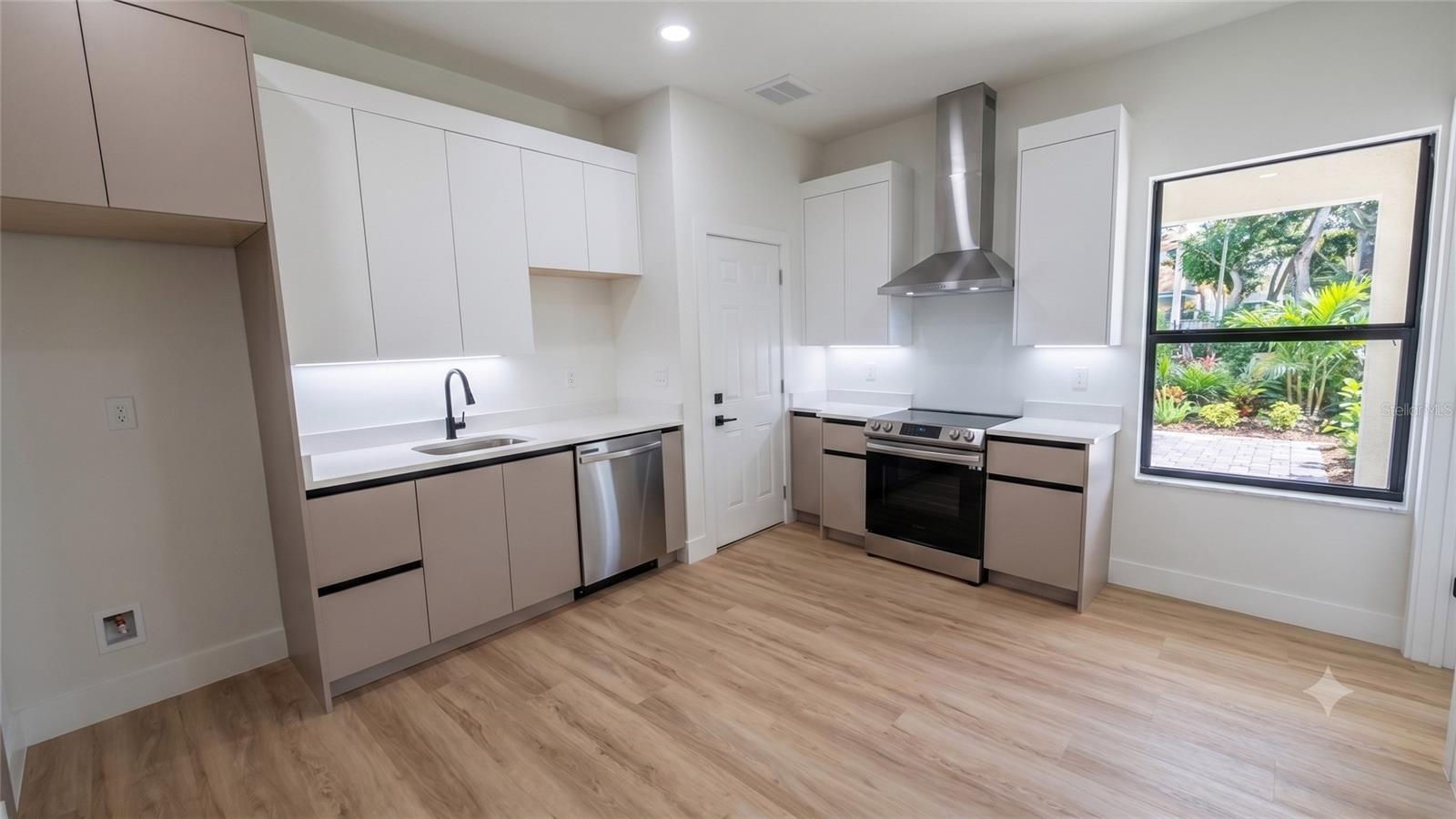 2517 PASCAL AVE — photo 6
