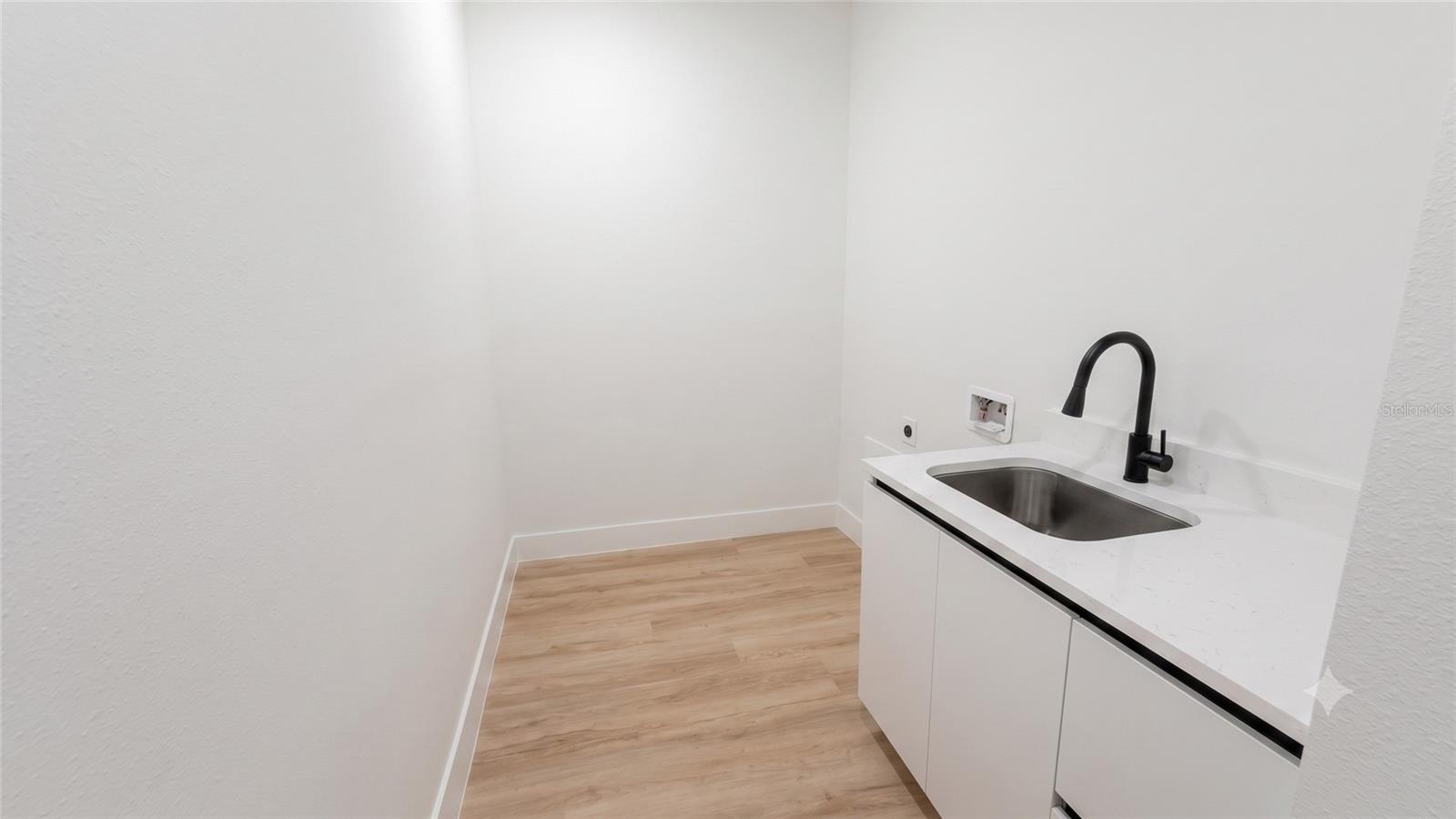 2517 PASCAL AVE — photo 27