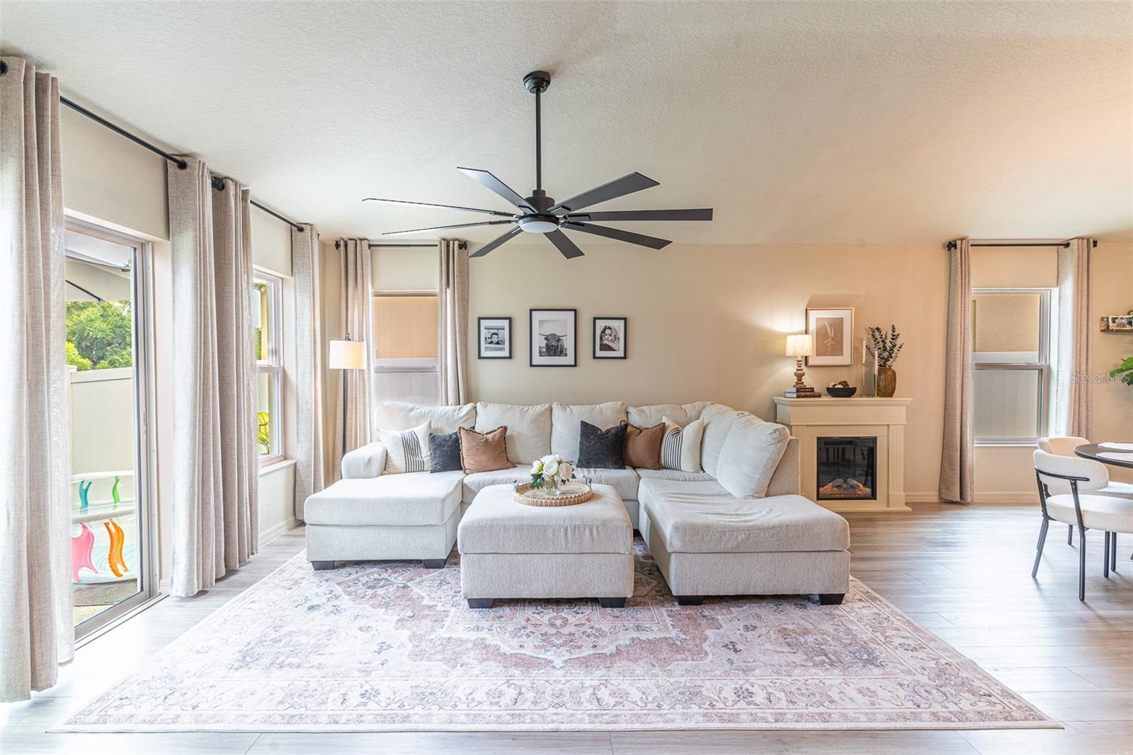 615 VALRI PARK DR — photo 2
