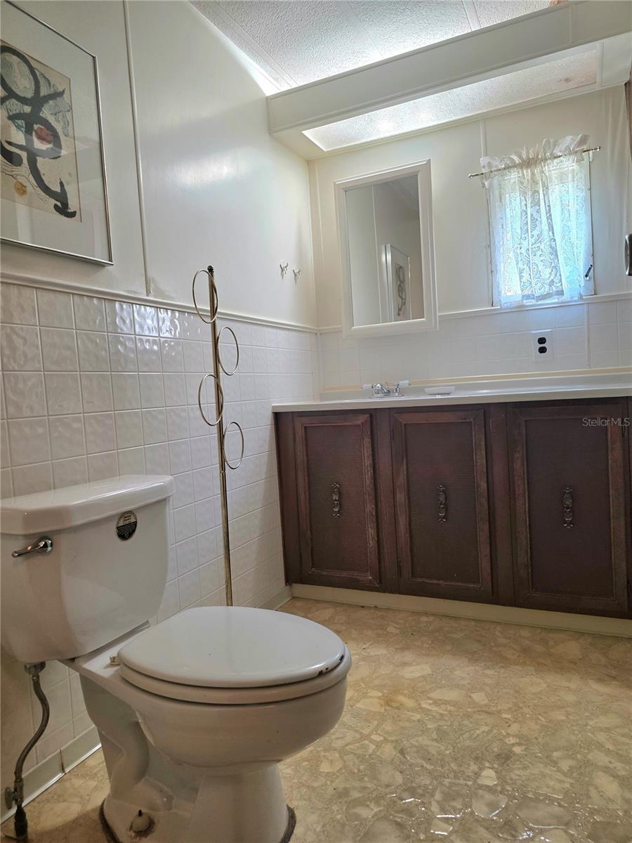 33600 ISABELLE DR — photo 18