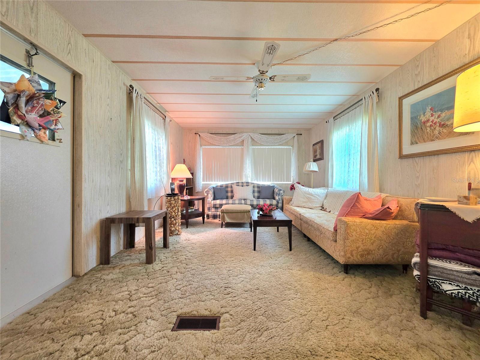 33600 ISABELLE DR — photo 32