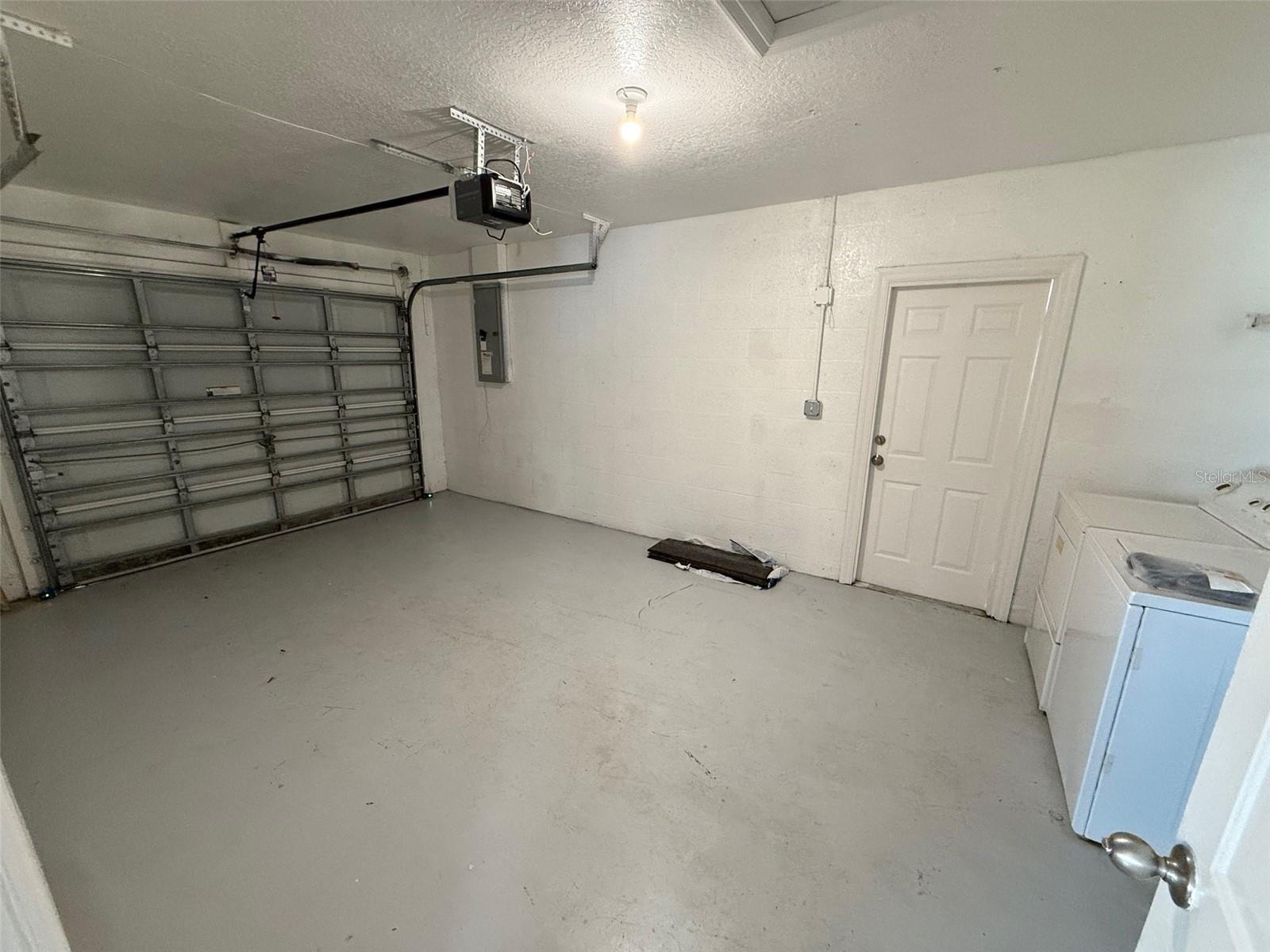 1802 MARTIN LUTHER KING AVE E — photo 11