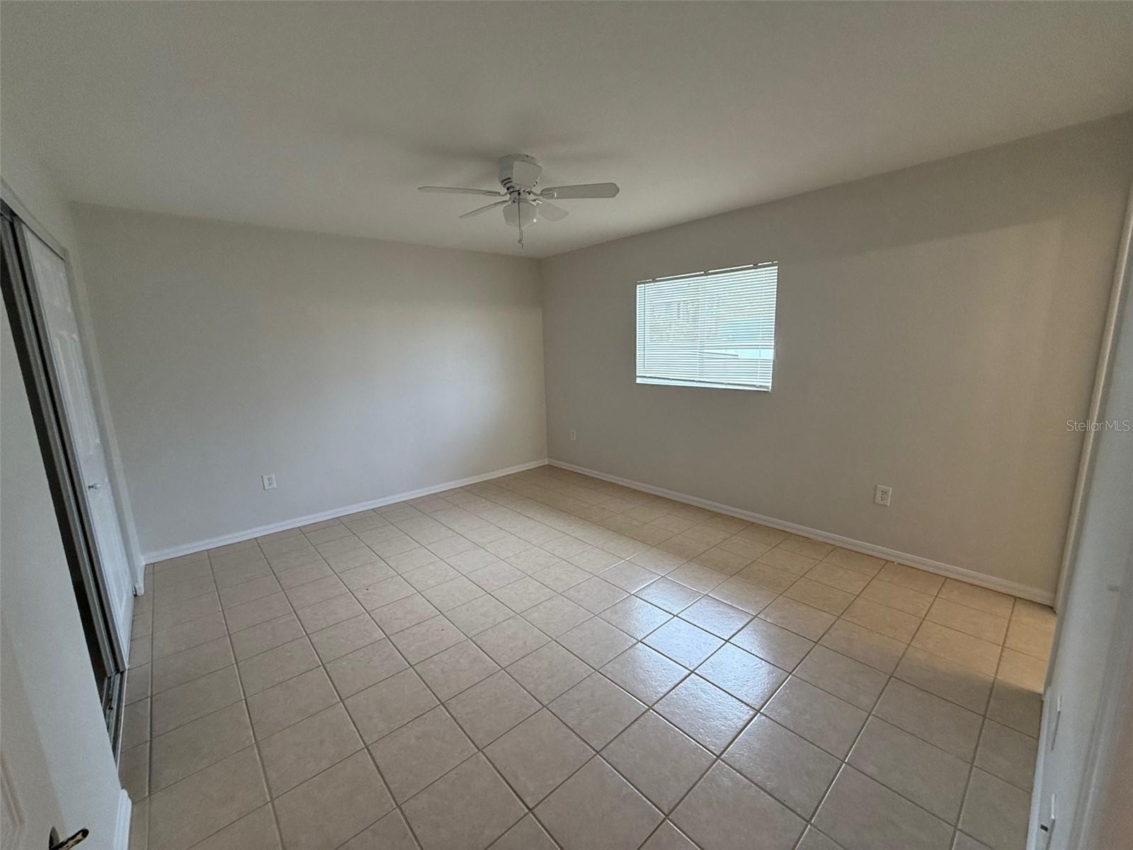 1802 MARTIN LUTHER KING AVE E — photo 6