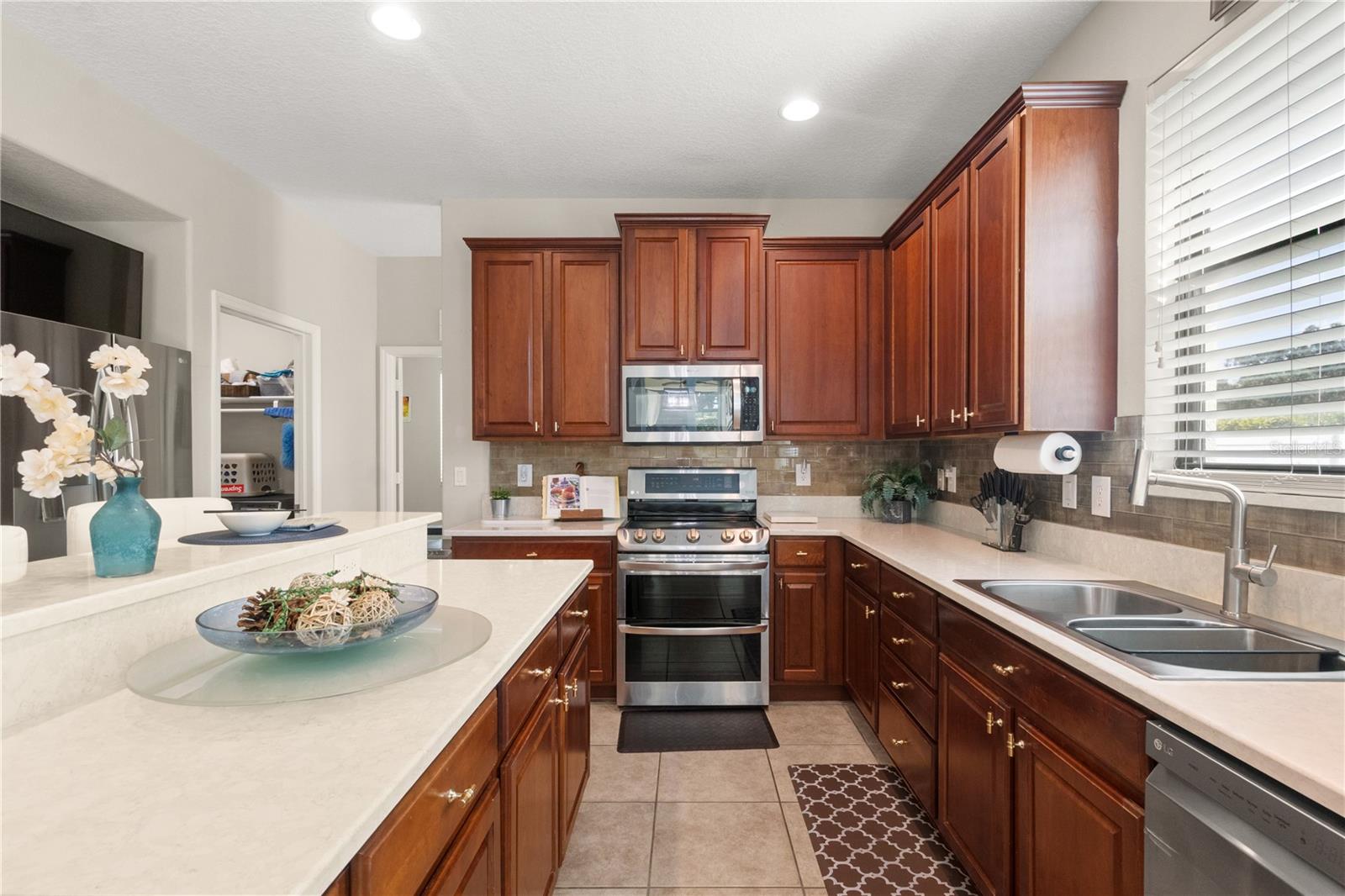 5824 FISH CROW PL — photo 3