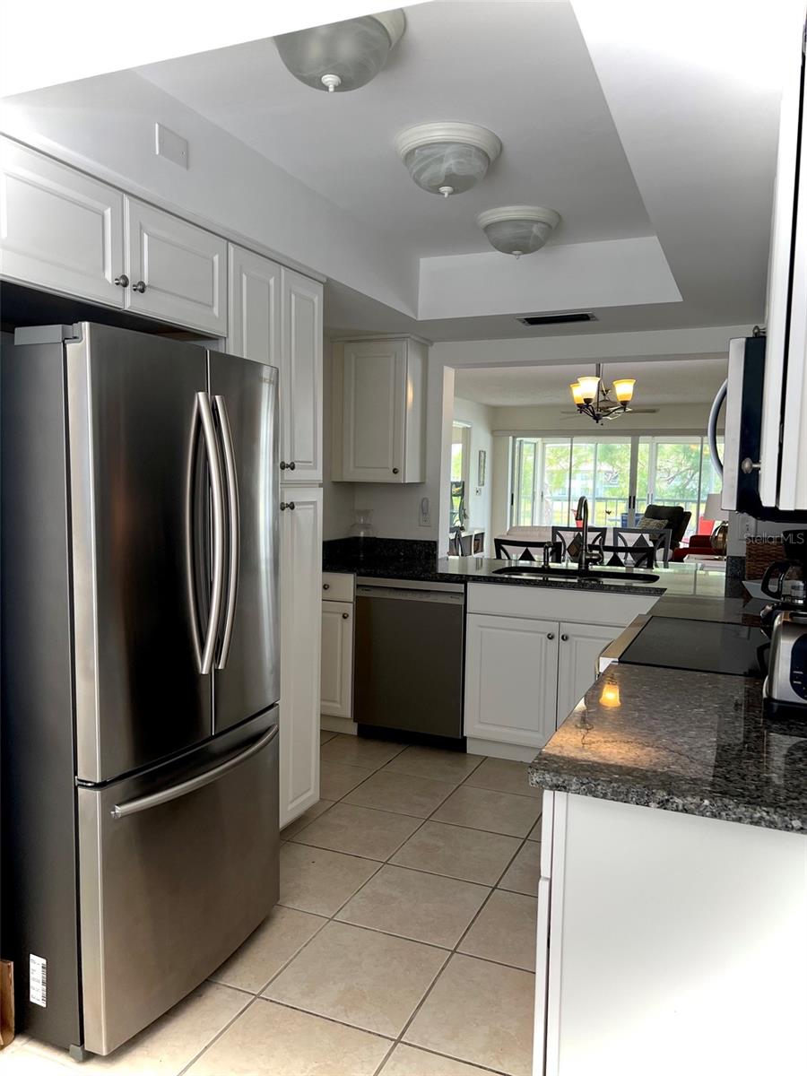 5242 WEDGEWOOD LN #62 — photo 4