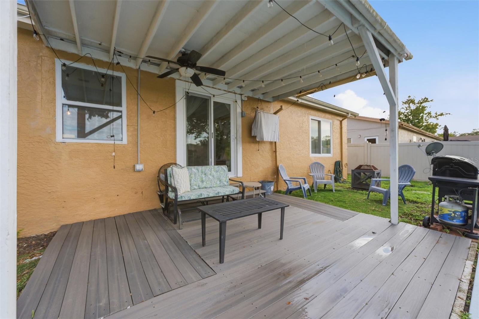 670 KIRKLAND CIR — photo 32