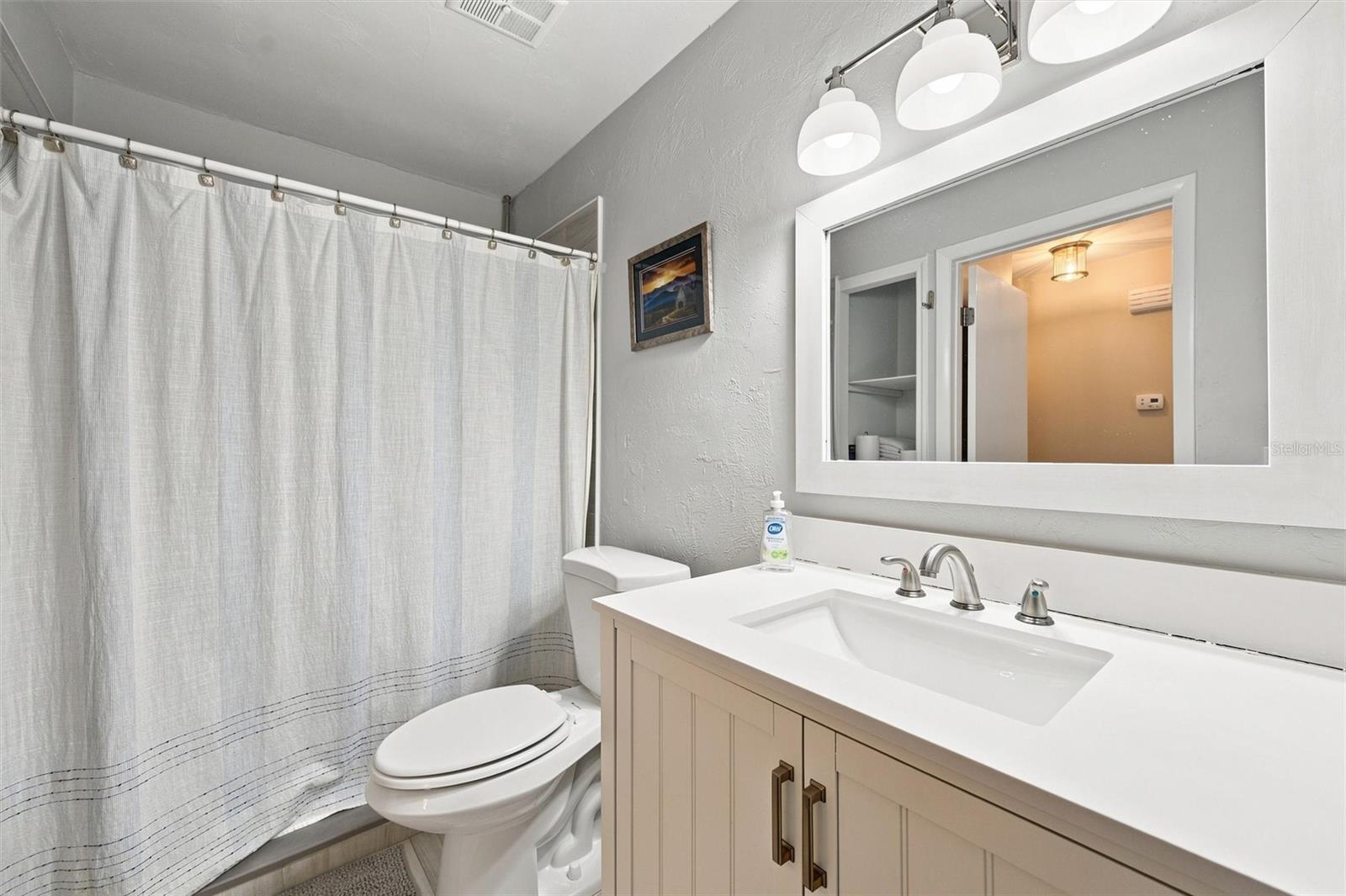 670 KIRKLAND CIR — photo 28