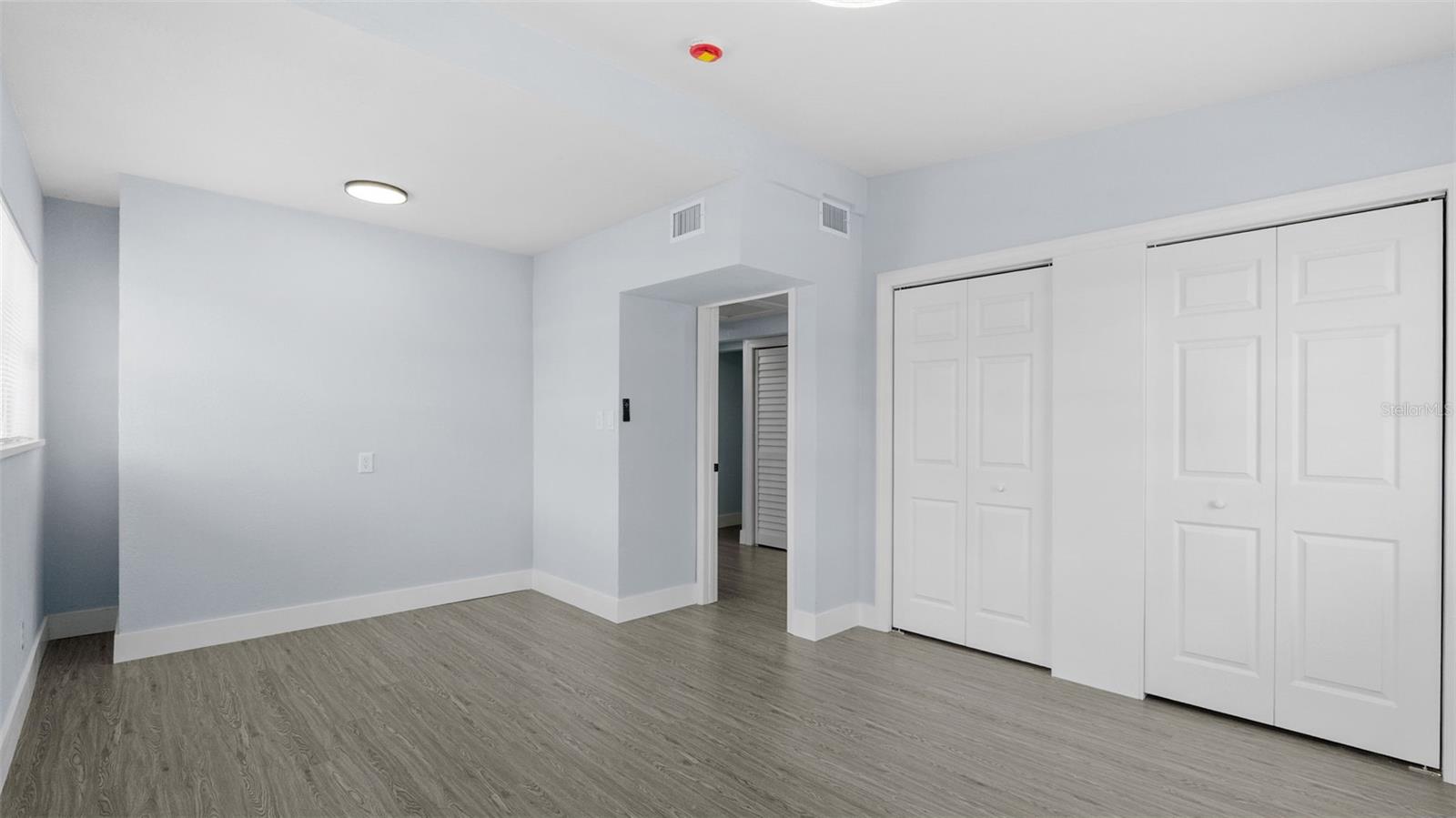 7710 CORAL VINE LN — photo 15