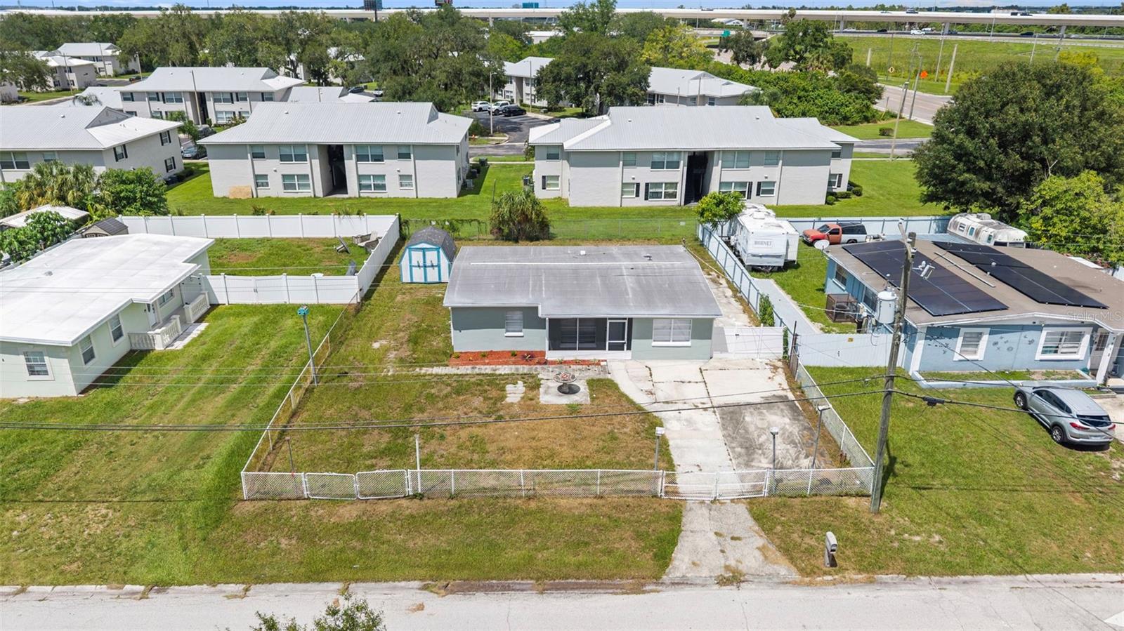 7710 CORAL VINE LN — photo 4