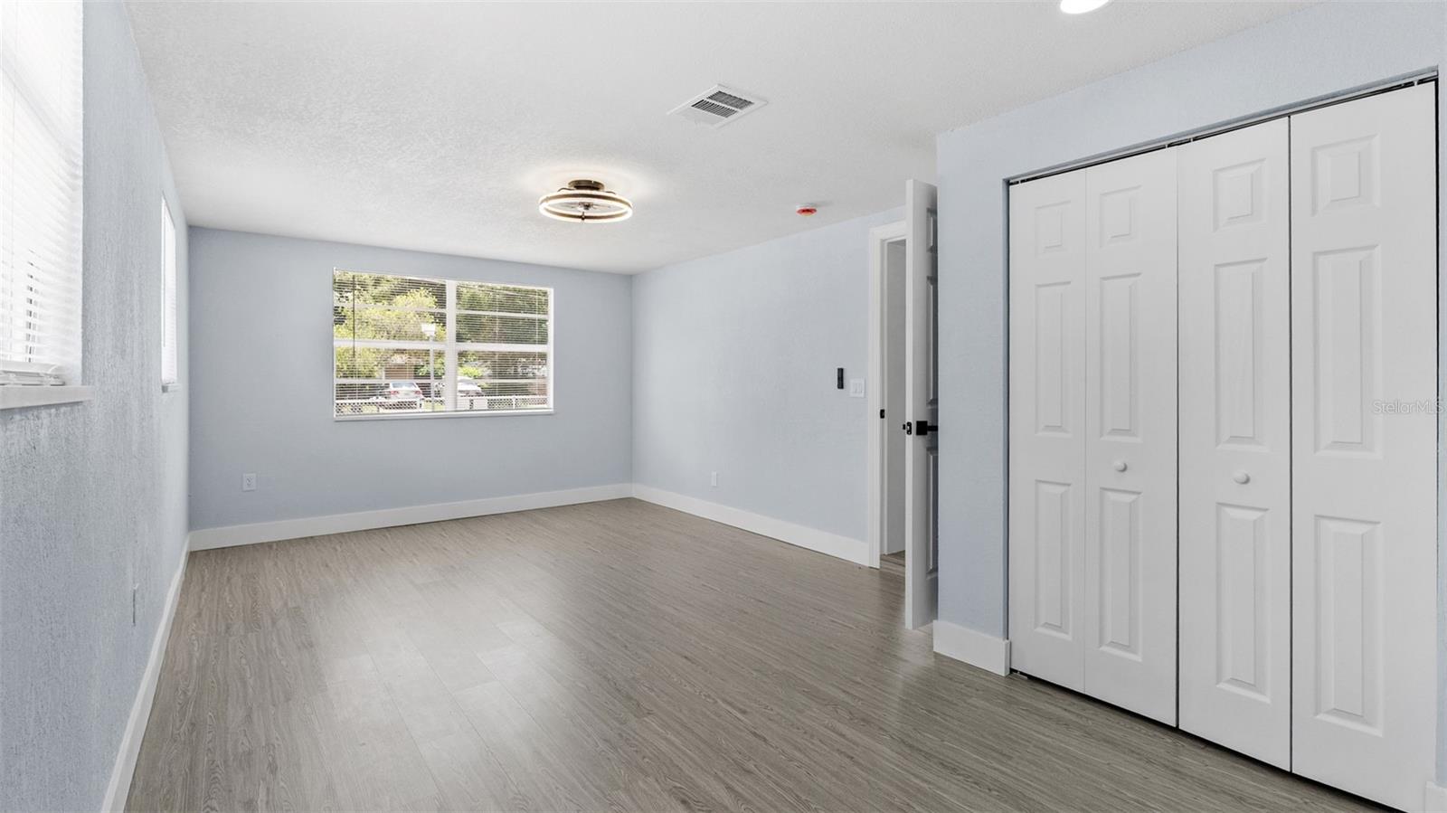 7710 CORAL VINE LN — photo 10