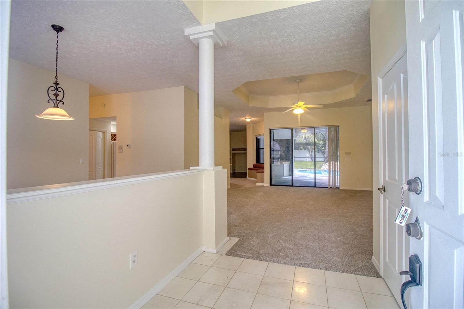 18608 AUTUMN LAKE BLVD — photo 7