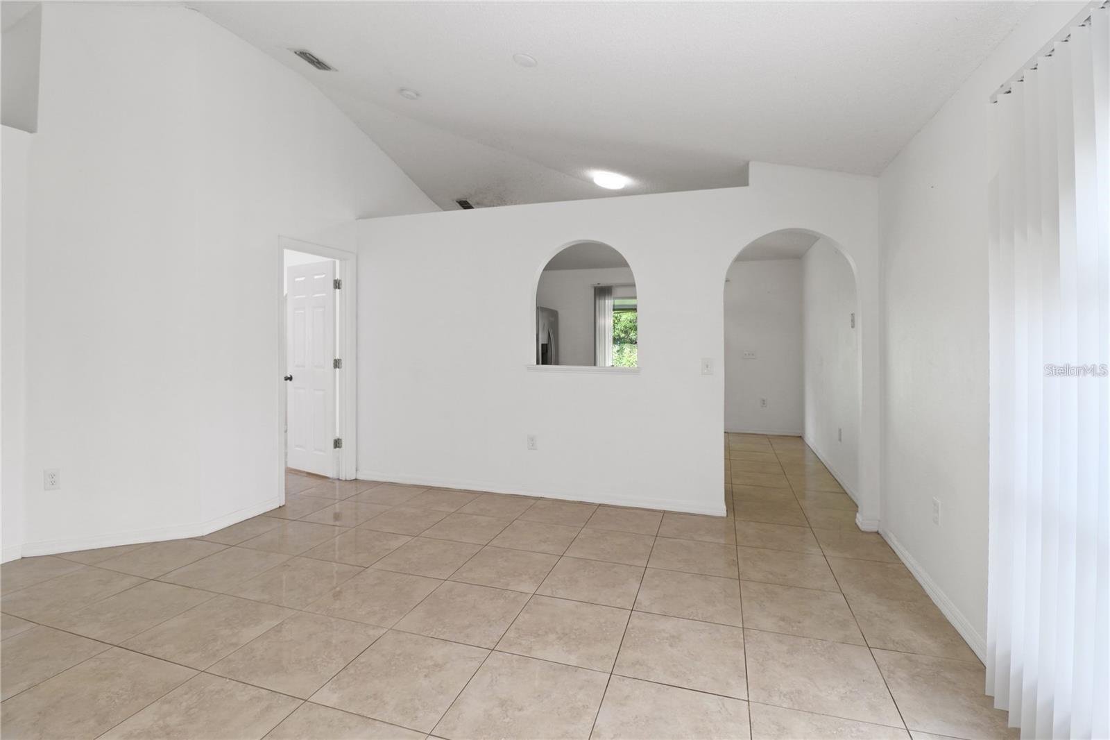 10437 OPUS DR — photo 13