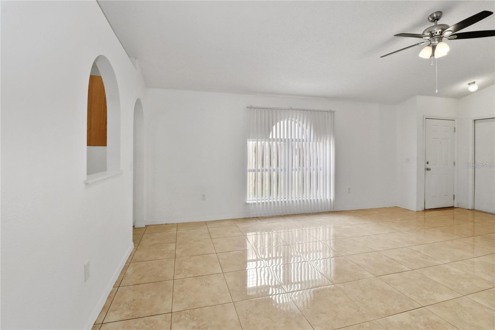 10437 OPUS DR — photo 14