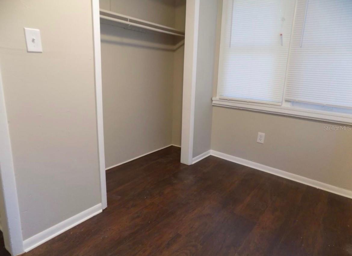 626 HIGHLAND ST N — photo 10