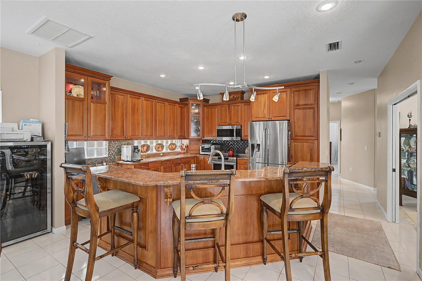 2093 SWAN LN — photo 14