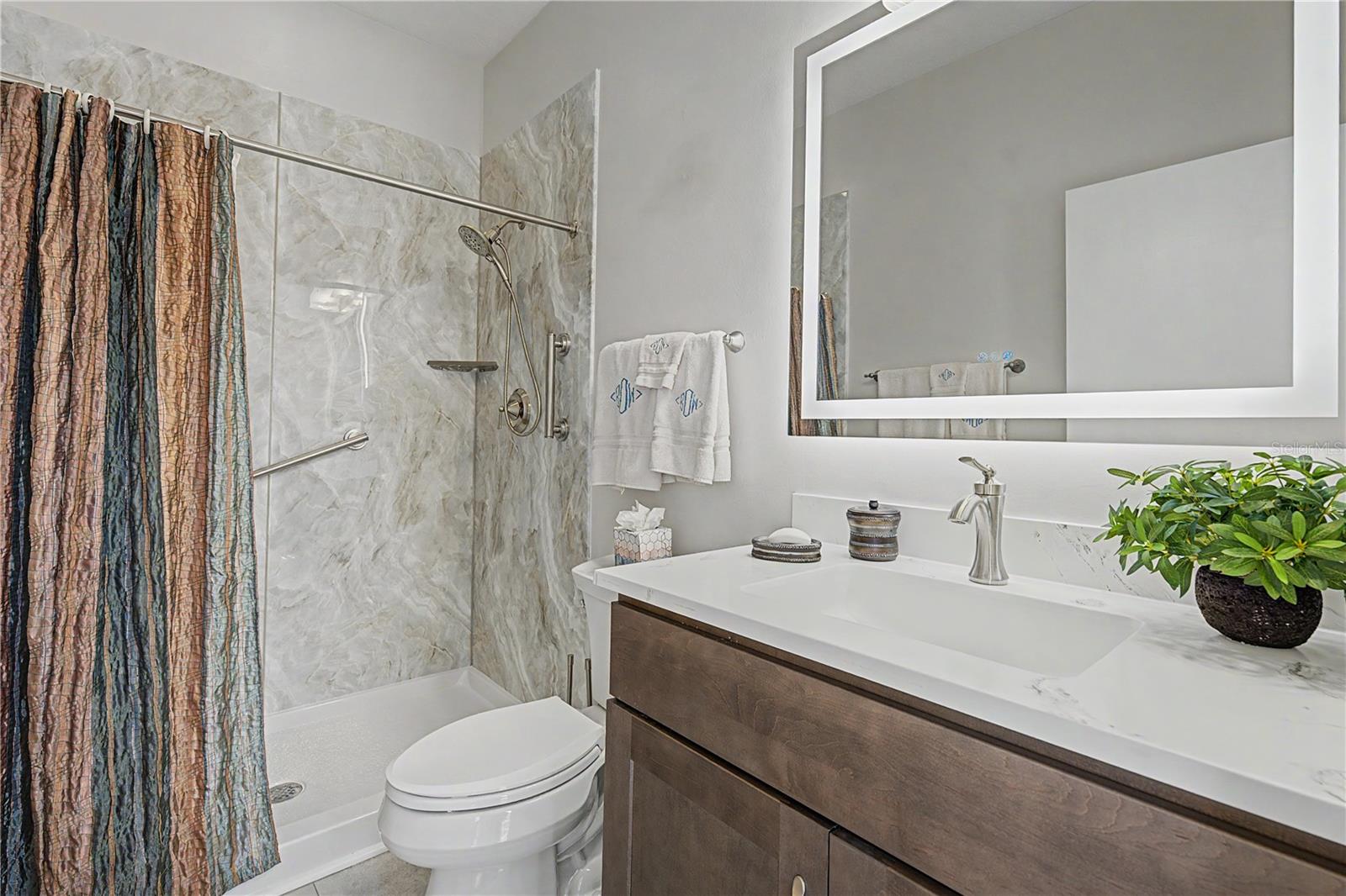 2093 SWAN LN — photo 34