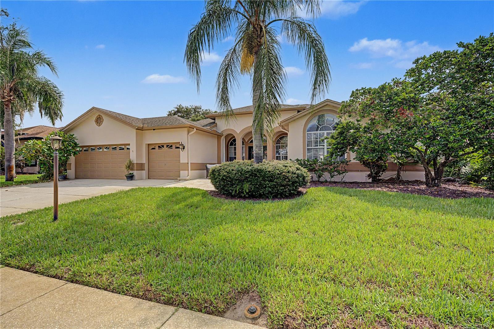 2093 SWAN LN — photo 48