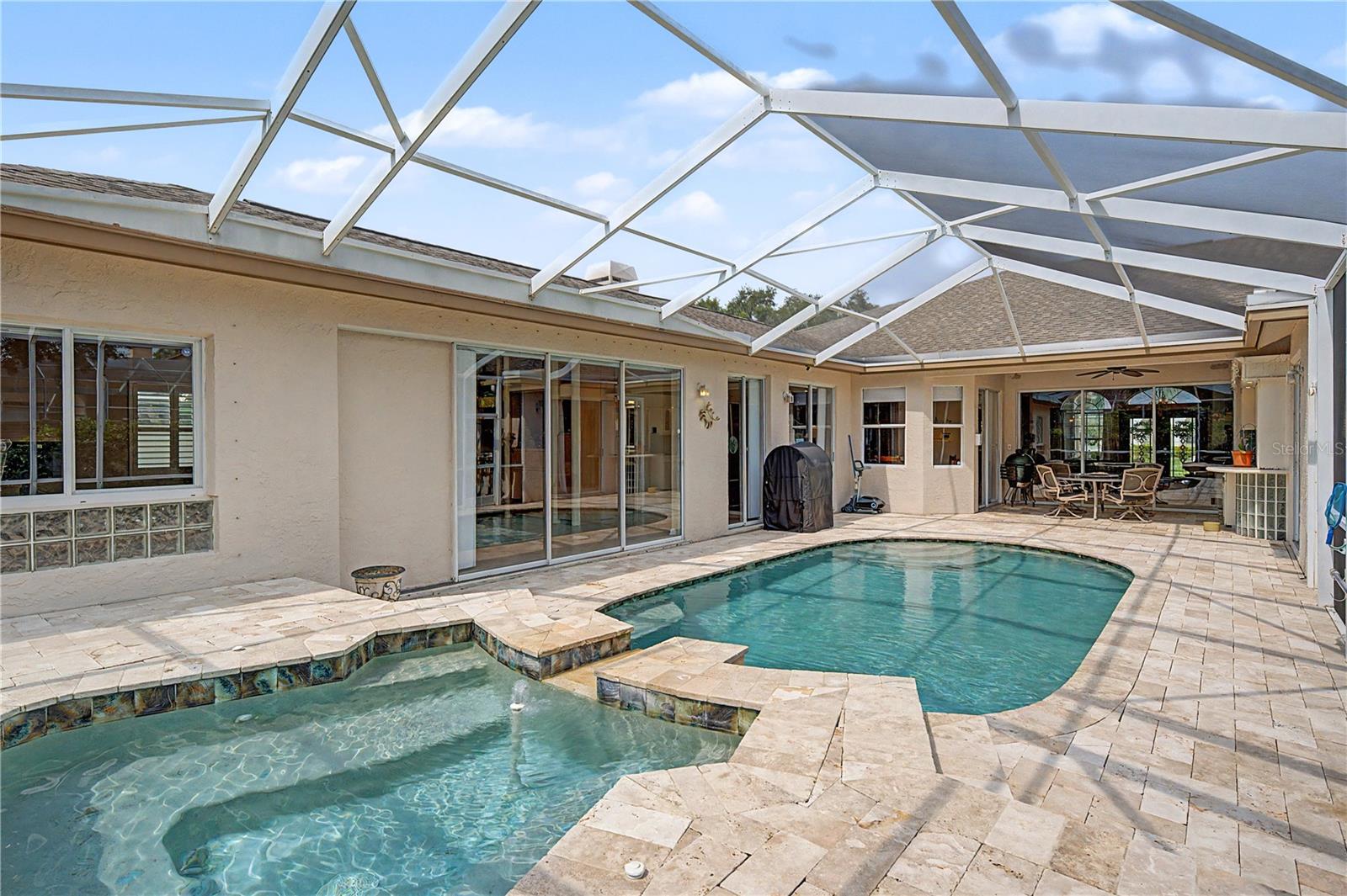 2093 SWAN LN — photo 43