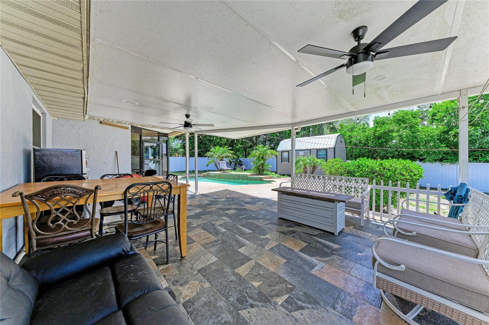 1520 SUNNYHILLS DR — photo 30