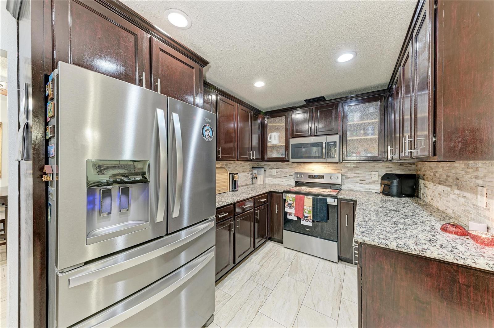 1520 SUNNYHILLS DR — photo 10
