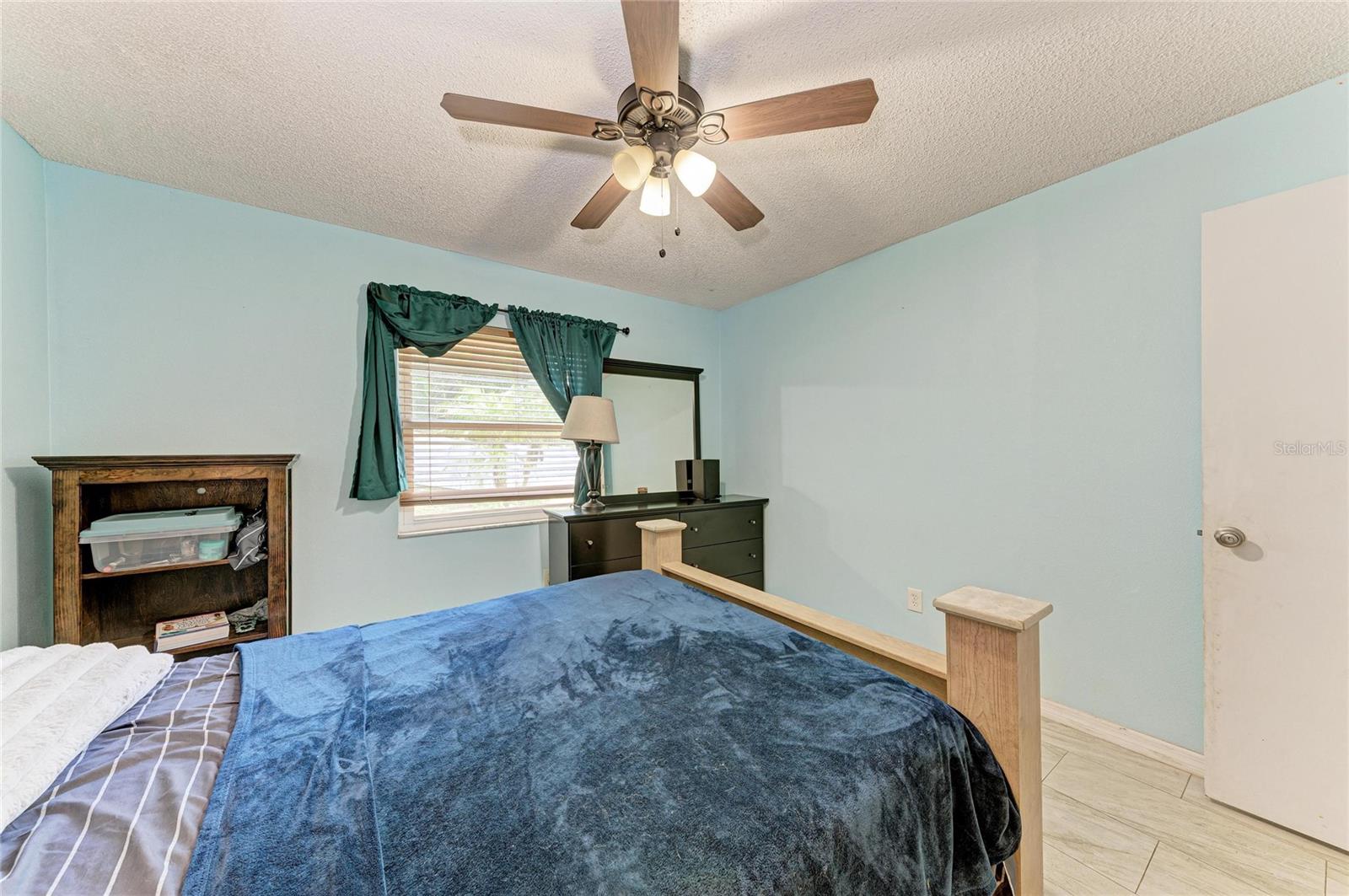1520 SUNNYHILLS DR — photo 24