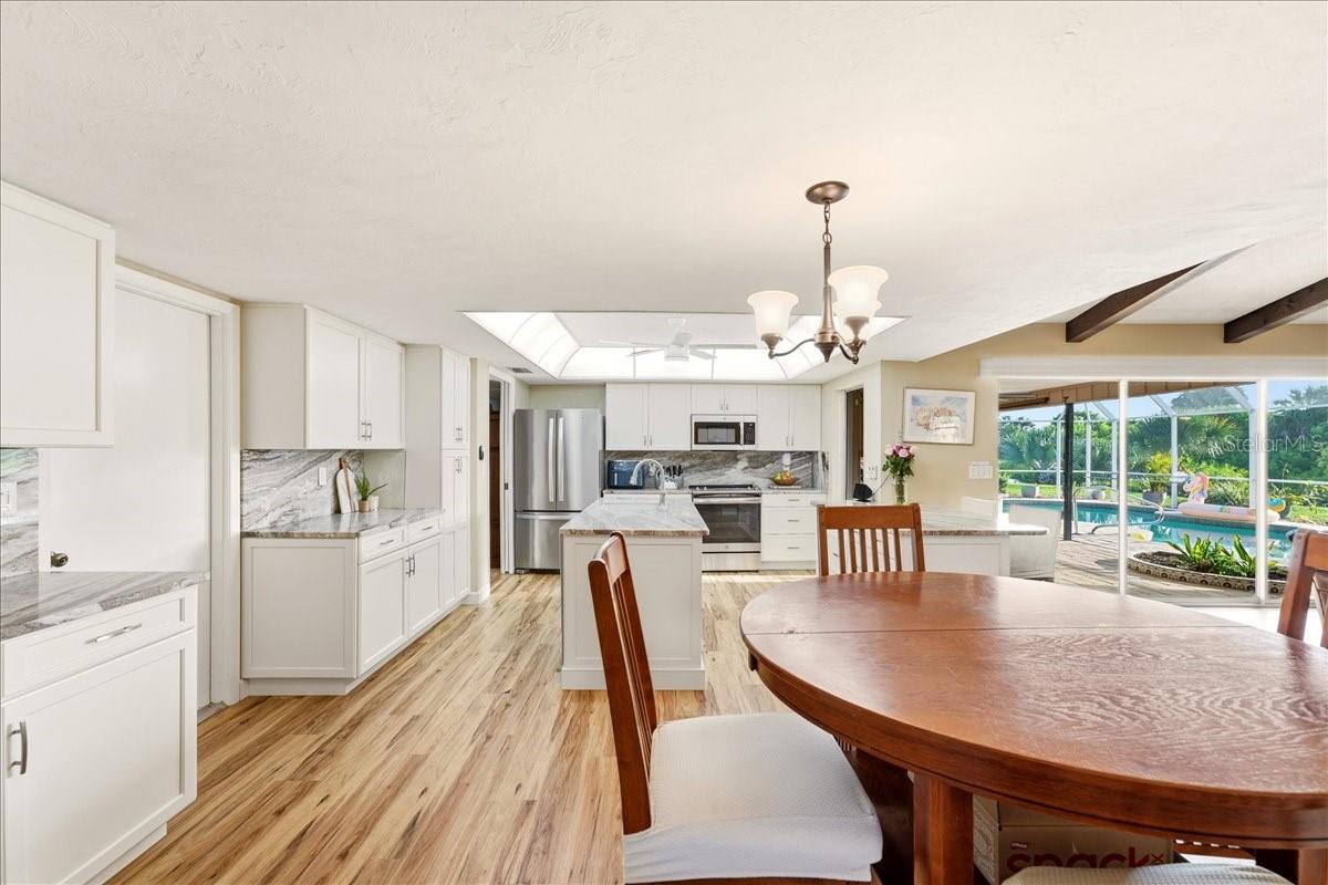 413 SIGNORELLI DR — photo 17