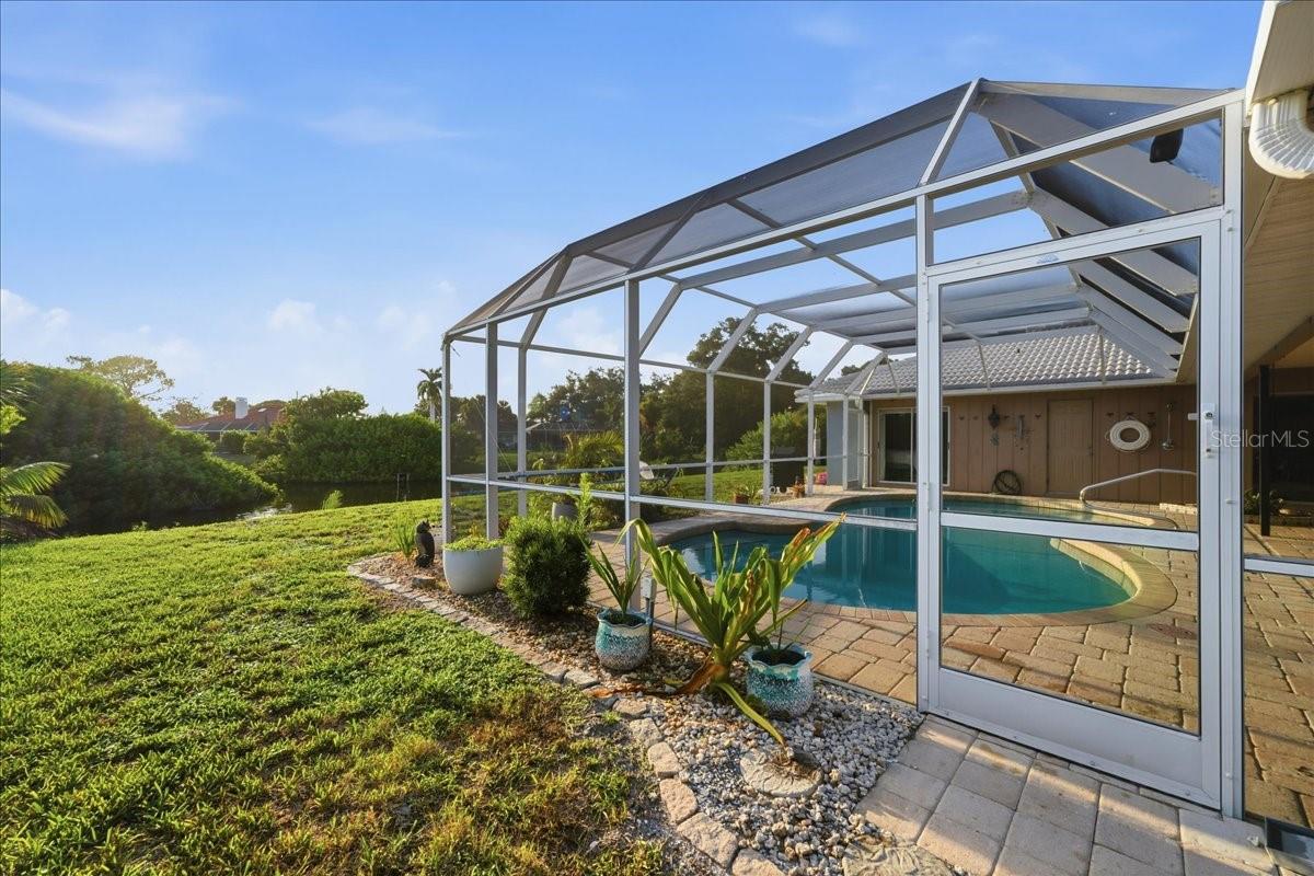 413 SIGNORELLI DR — photo 41
