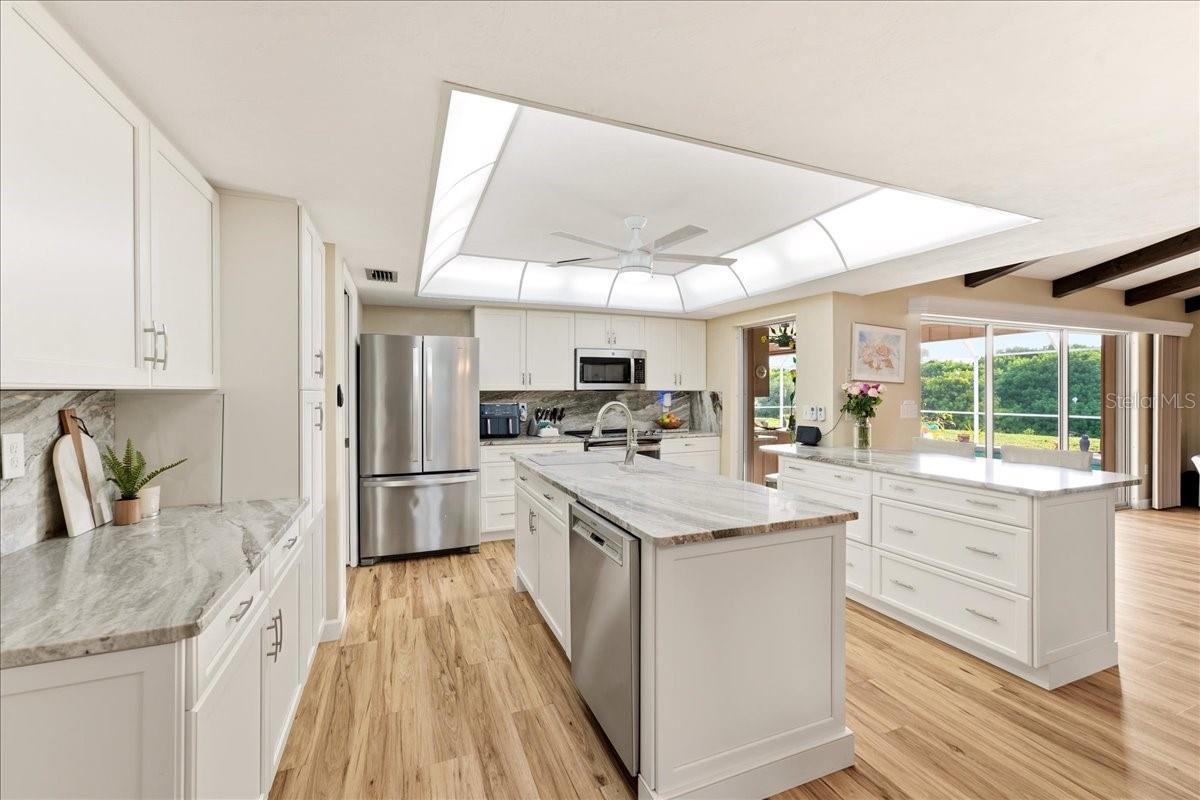 413 SIGNORELLI DR — photo 4