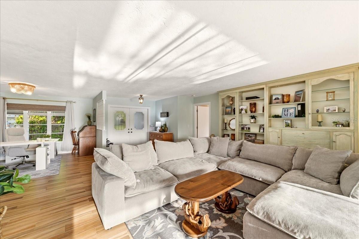 413 SIGNORELLI DR — photo 10