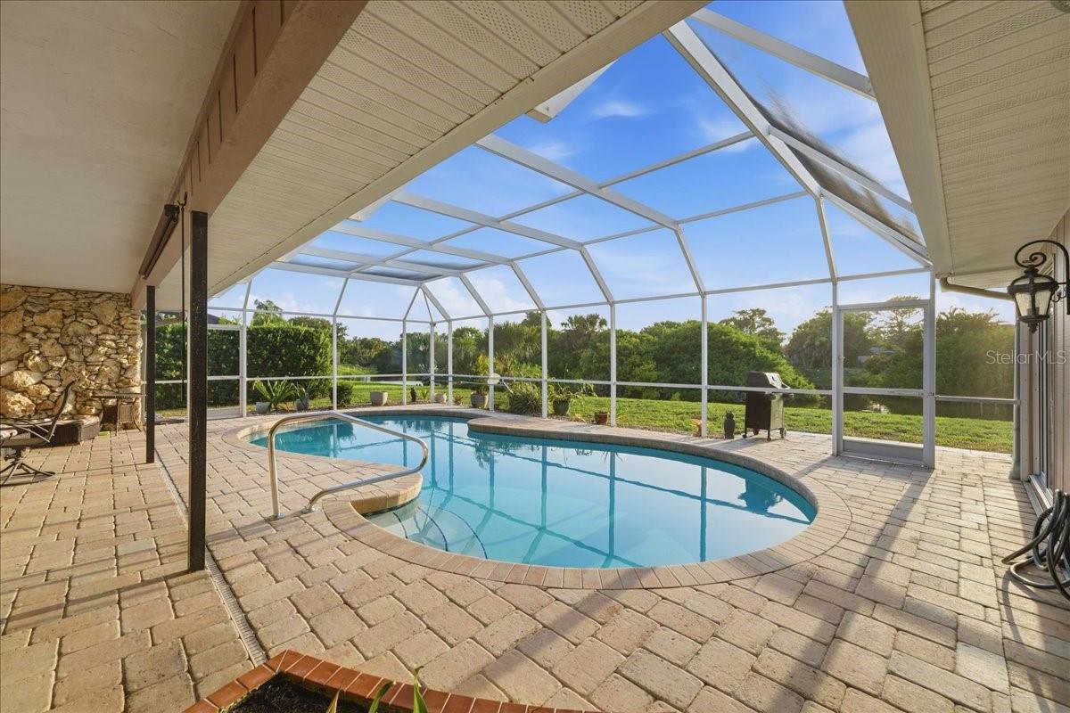 413 SIGNORELLI DR — photo 8
