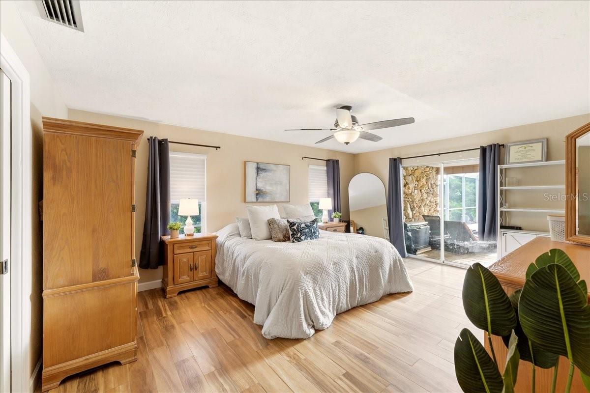 413 SIGNORELLI DR — photo 22