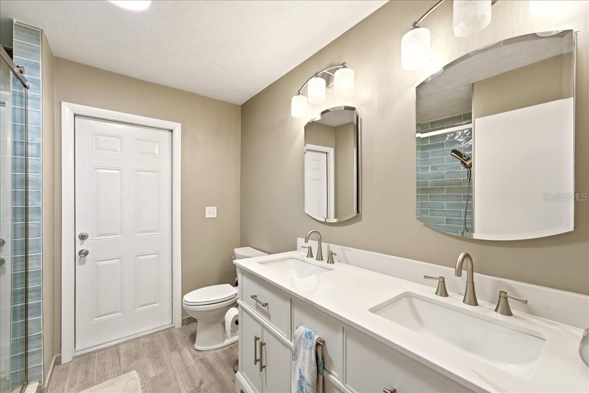 413 SIGNORELLI DR — photo 32