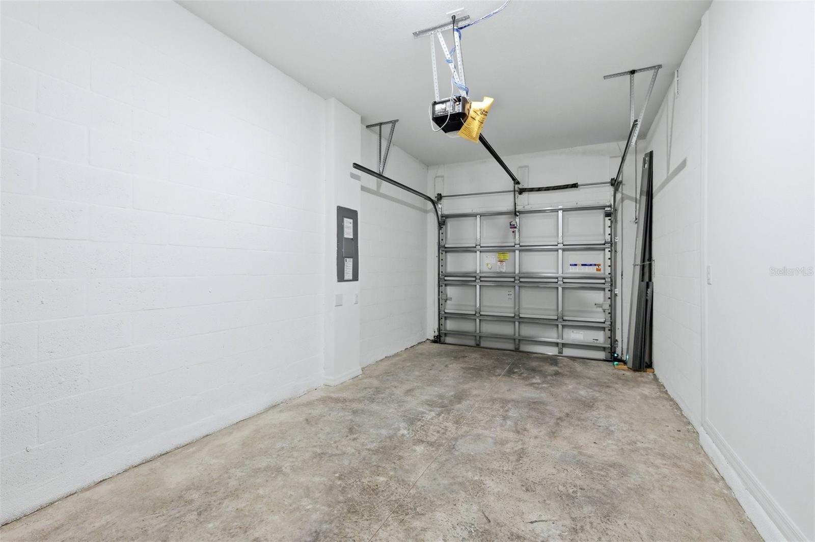 8417 LUNAR SKYE ST — photo 29