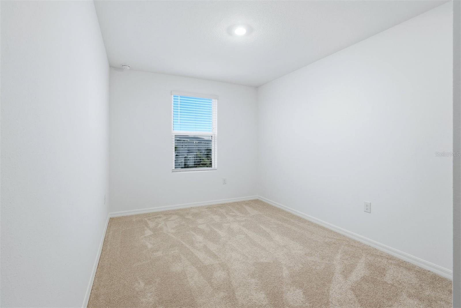 8417 LUNAR SKYE ST — photo 21