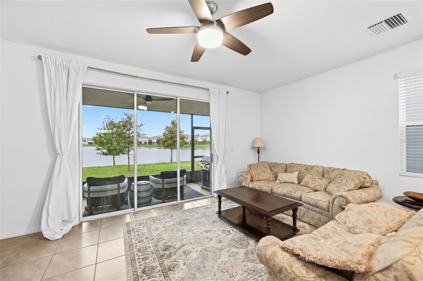 369 MANGROVE SHADE CIR — photo 2