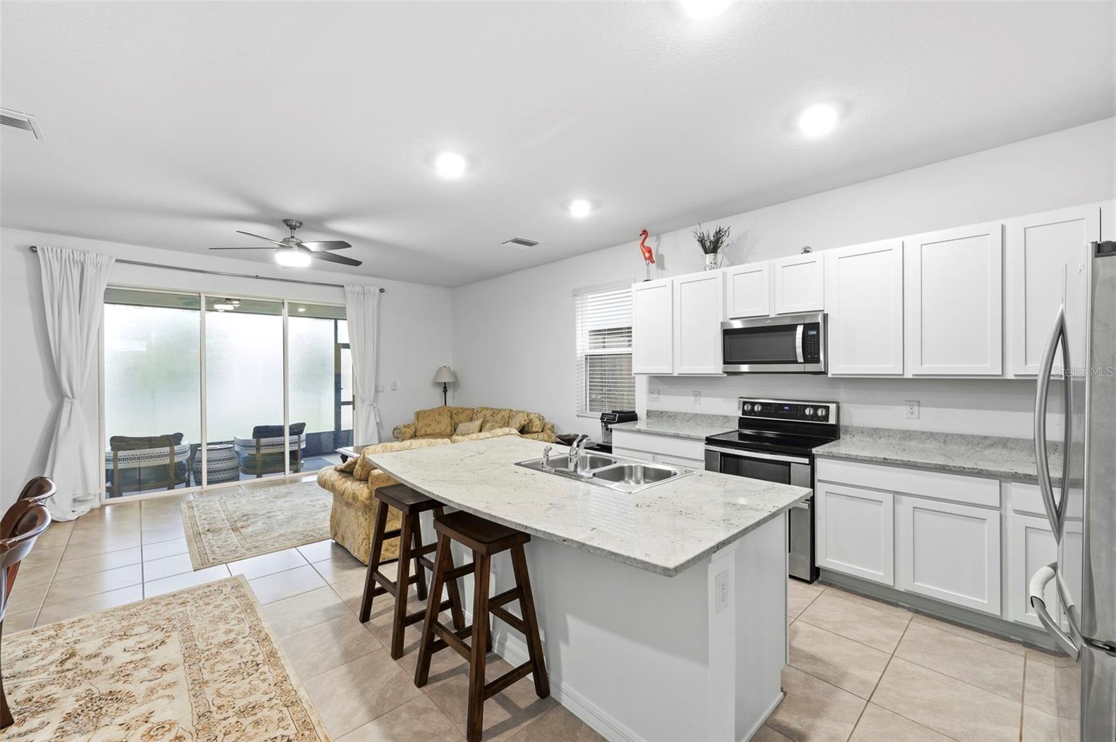 369 MANGROVE SHADE CIR — photo 8