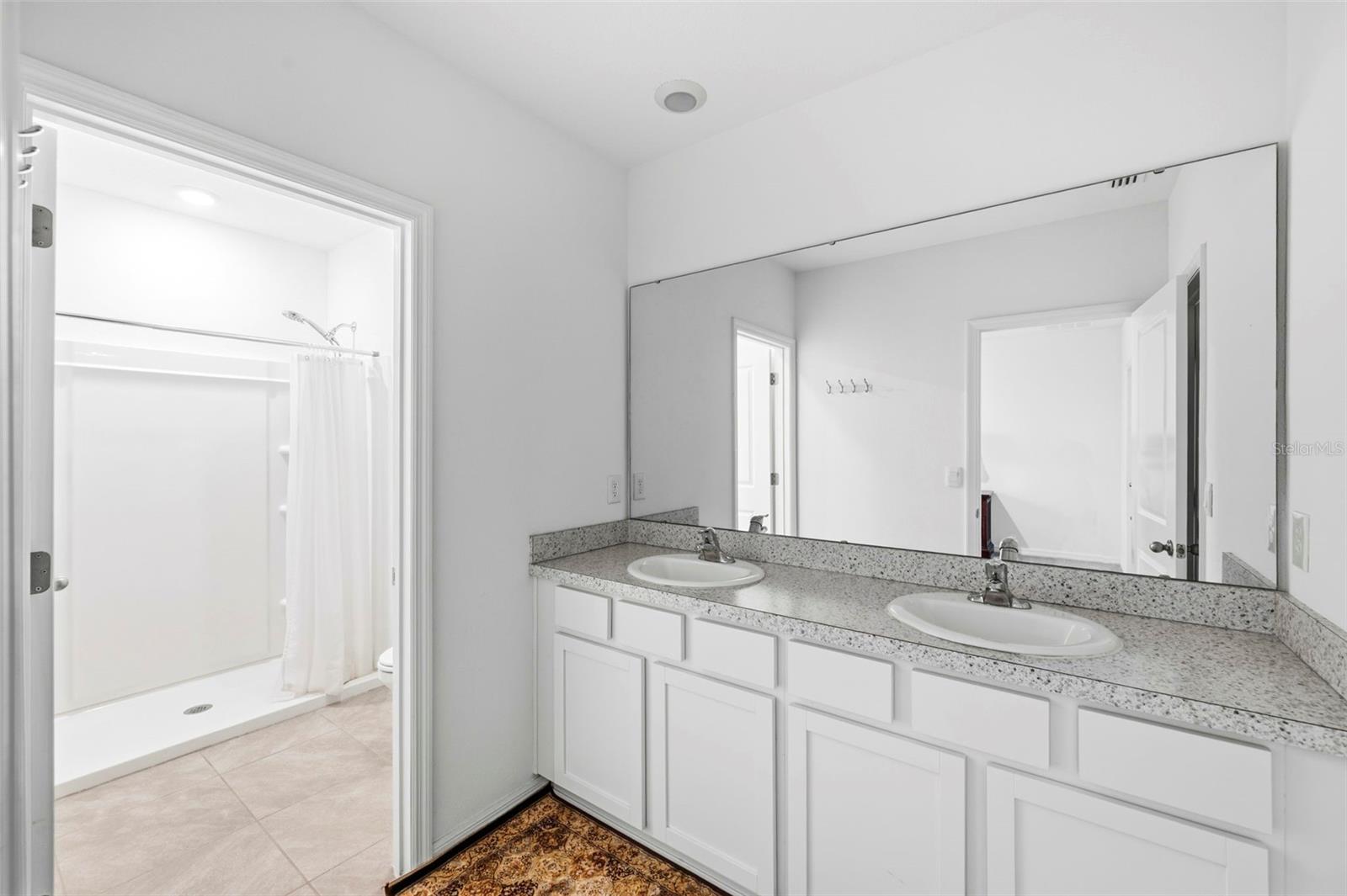 369 MANGROVE SHADE CIR — photo 31