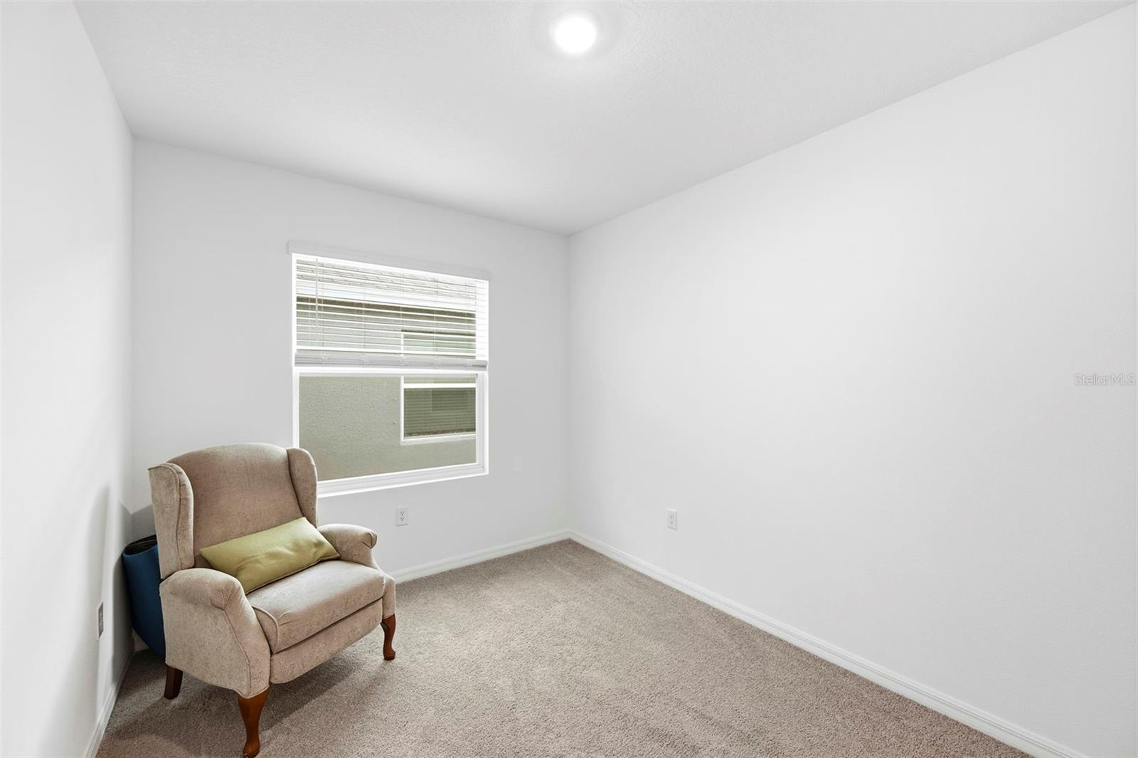 369 MANGROVE SHADE CIR — photo 25