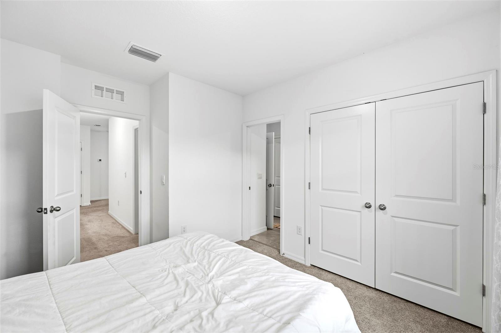 369 MANGROVE SHADE CIR — photo 36