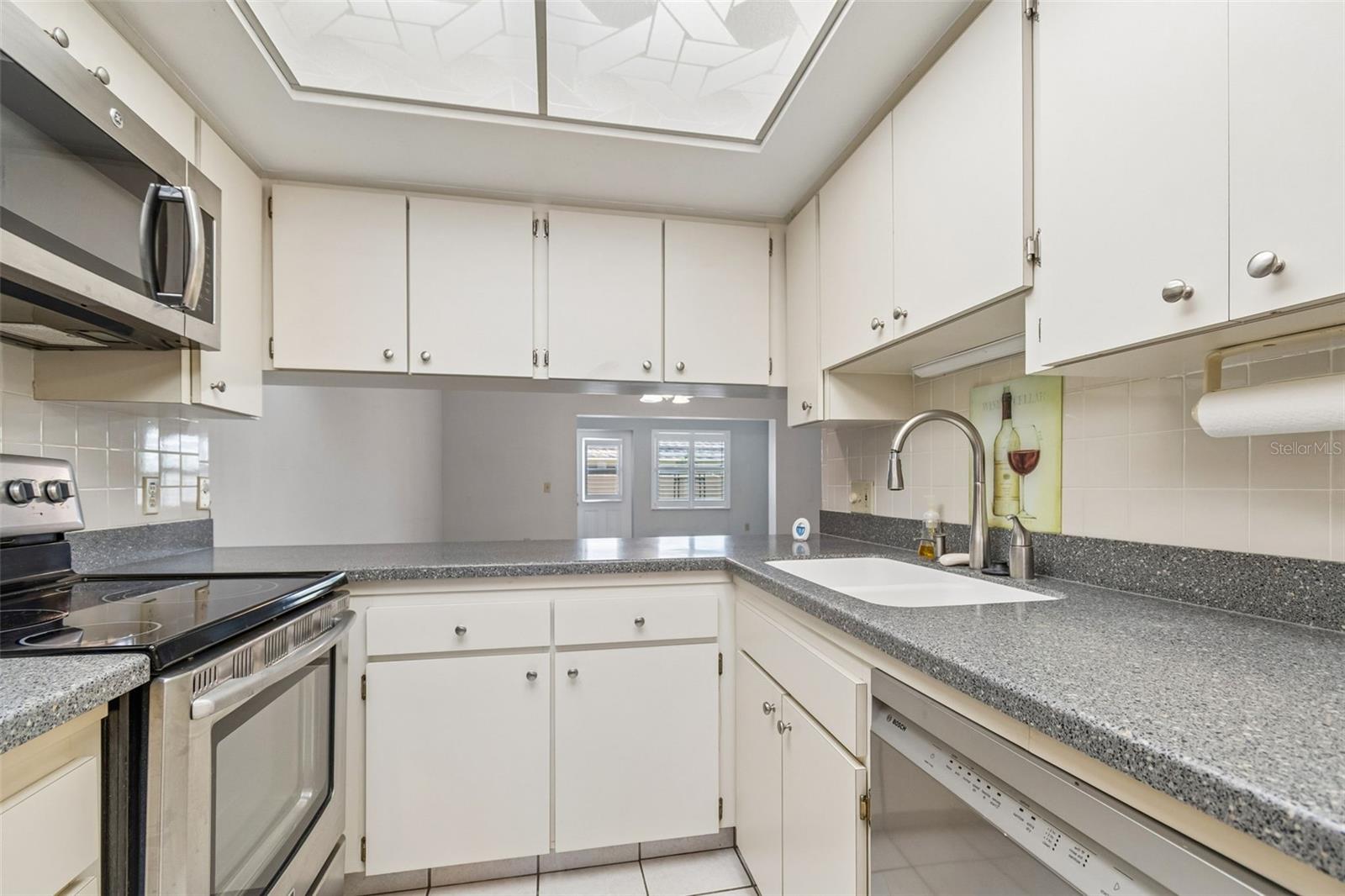 2131 RIDGE RD S #99 — photo 8