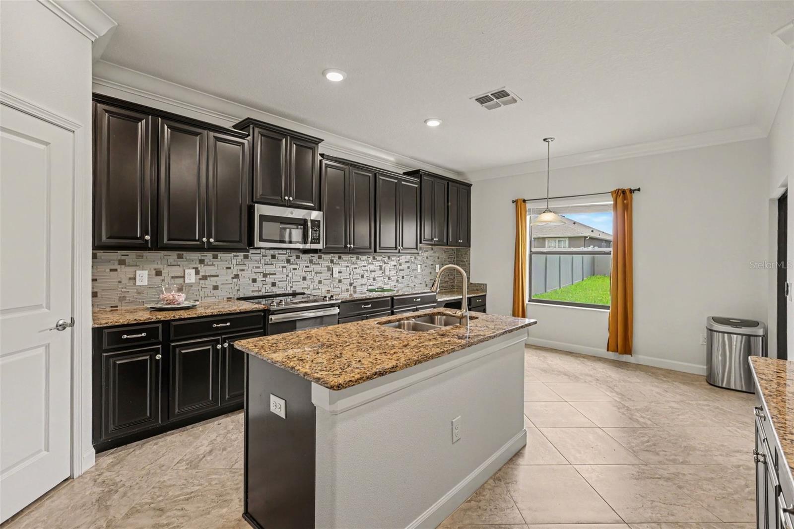 12005 CINNAMON FERN DR — photo 10