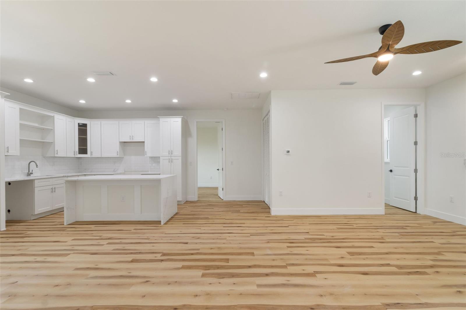 8580 W PRICE BLVD — photo 17